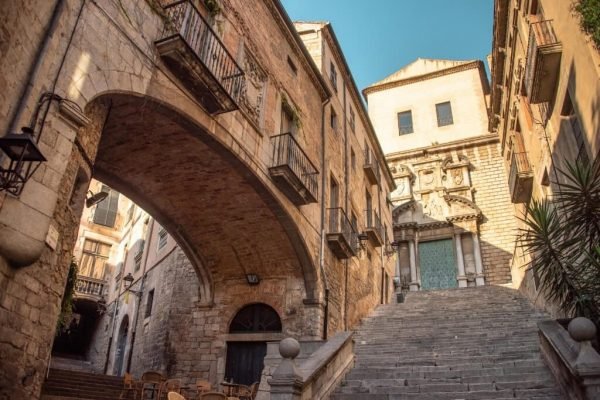 Tours in Spain. Guided tour of Girona with an English-speaking guide