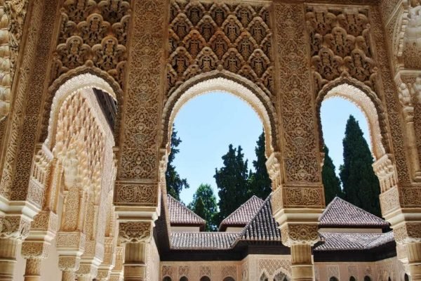 Coach holidays to Andalusia. Visit Alhambra Palace with a local guide