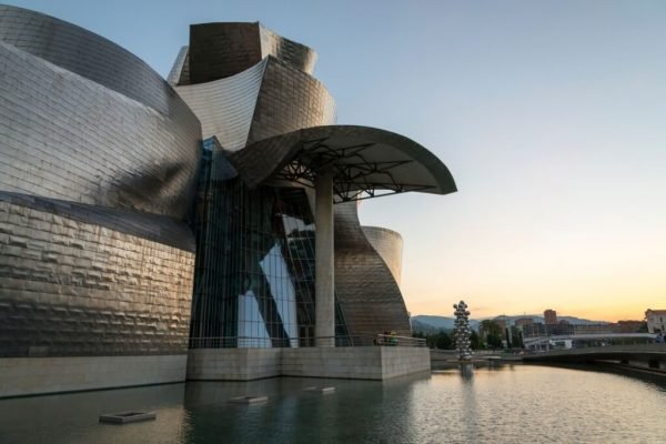 Tours al País Vasco. Visitar Museo Guggenheim en Bilbao