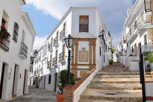 Travel to Andalusia and the South of Spain. Visit Frigiliana Málaga