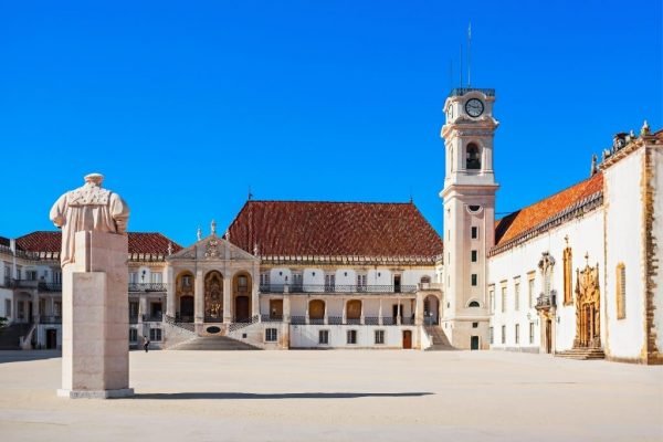 Travel to Europe from Portugal. Excursion to Coimbra with an English-speaking guide.
