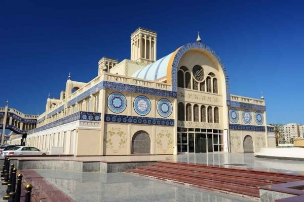 Paquetes a Medio Oriente - Visitar el Emirato de Sharjah con guía en español