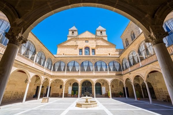 Rondreizen door Spanje - Bezoek Ubeda in Andalusië met Nederlandstalige reisleiding