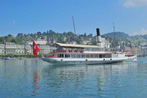 Tours a Suiza y Europa - Visitar Lucerna con guía en español