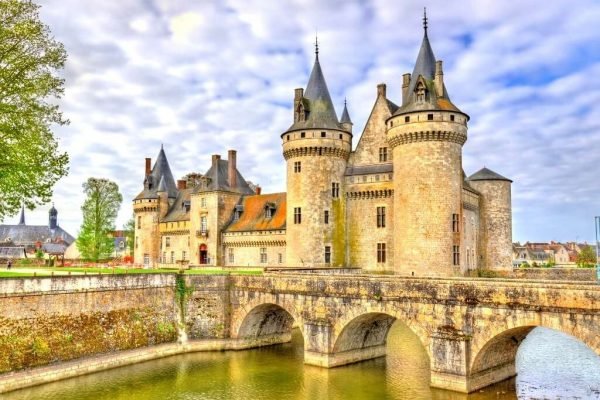 Viajes y tours a Europa. Vacaciones a Francia. Visitar los Castillos del Loira con guía en español y entradas incluidas.