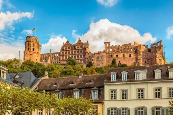 Viajes a Europa con guía en español. Visitar Heidelberg Alemania y hacer un crucero por el Río Rhin