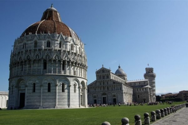 Tours a Europa - Visitar Pisa Italia con guía en español