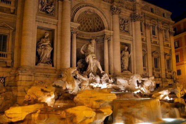 Paquetes turísticos a Europa. Paquetes a Italia. Visitar Roma con guía de habla hispana.