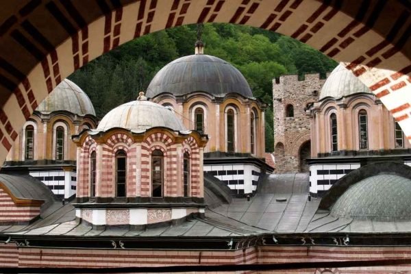 Circuitos a Europa - Visitar Monasterio de Rila Bulgaria con guía